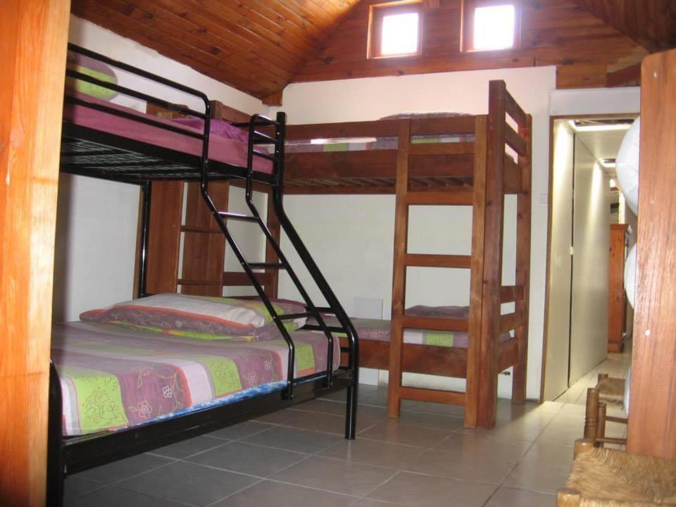 Gite Les Carillons Hostel Cilaos Ngoại thất bức ảnh